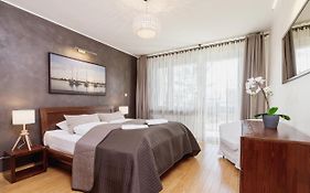 Apartments Obopolna Cracow By Noclegi Renters